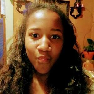Meet your Posher, Kiara